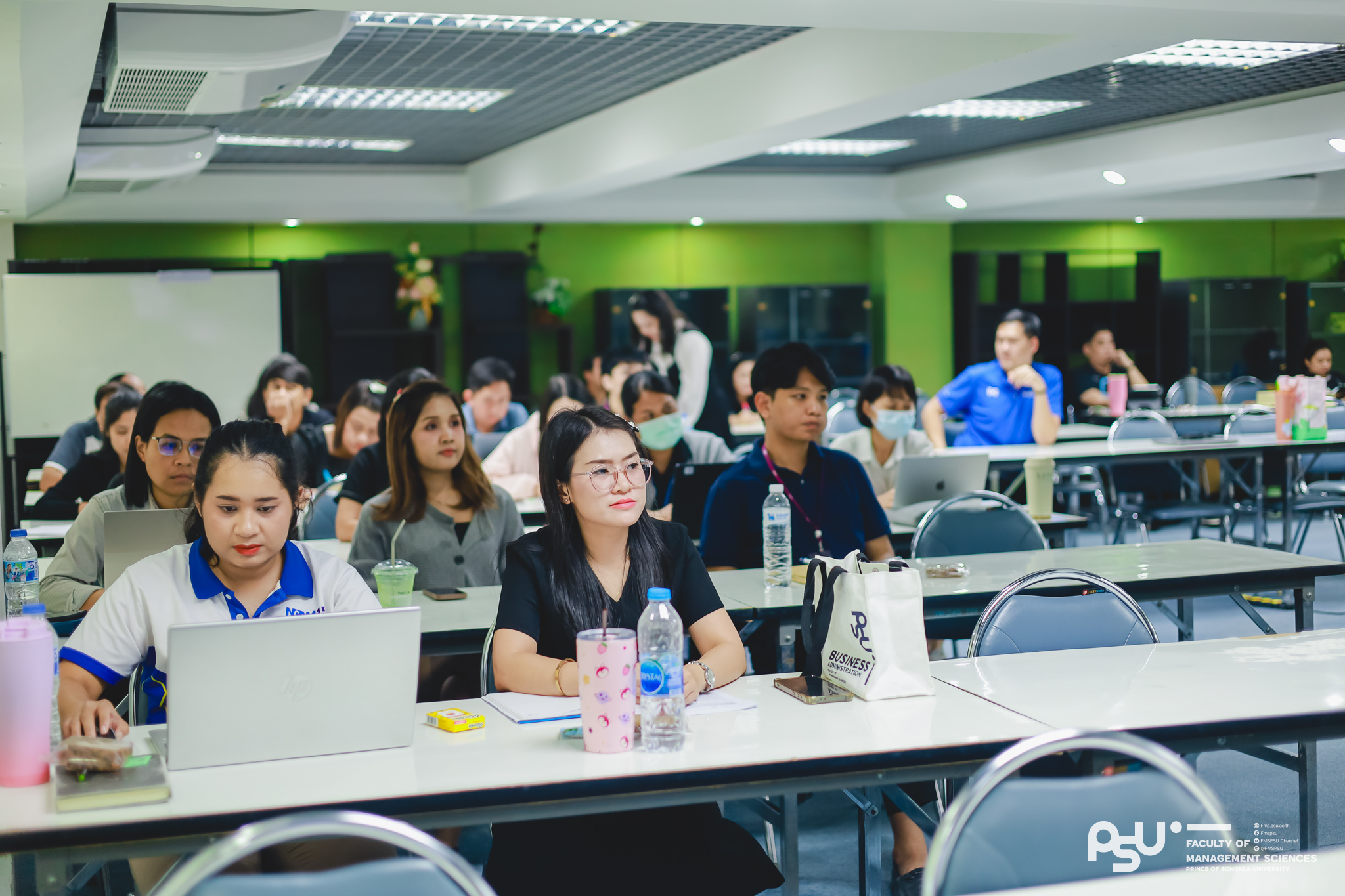 คณะวิทยาการจัดการ จัดโครงการเสวนายามบ่ายบุคลากรสายอำนวยการ ประจำปีงบประมาณ 2569 ครั้งที่ 3 และครั้งที่ 4