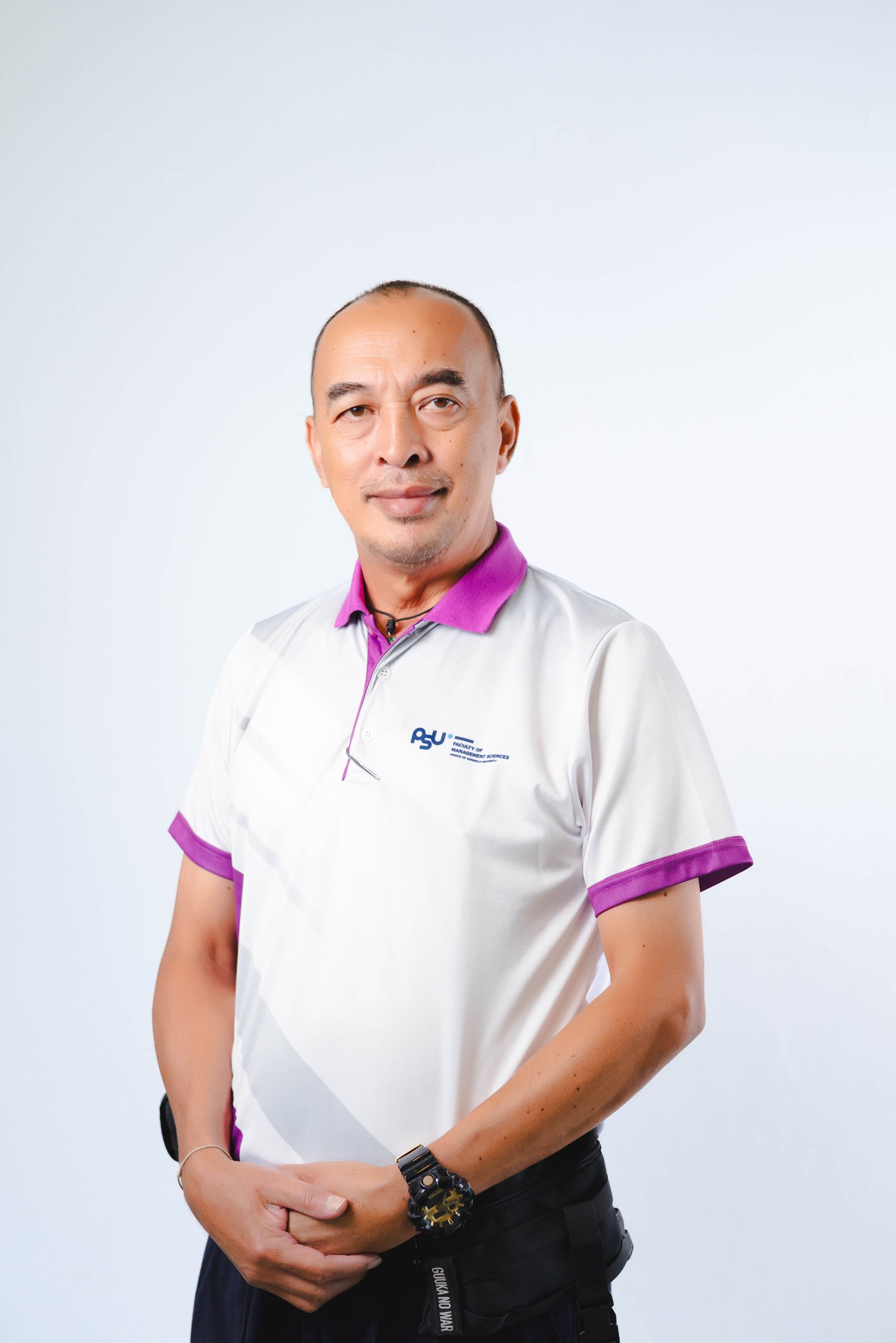 นายอาณัฐ รอดคงที่