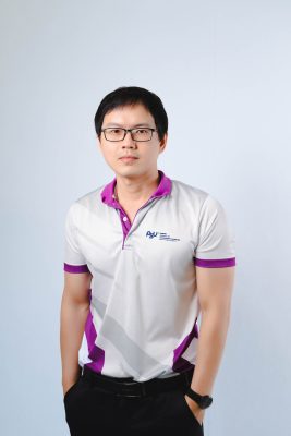 นายขจรศักดิ์ วิชัยวรกุล