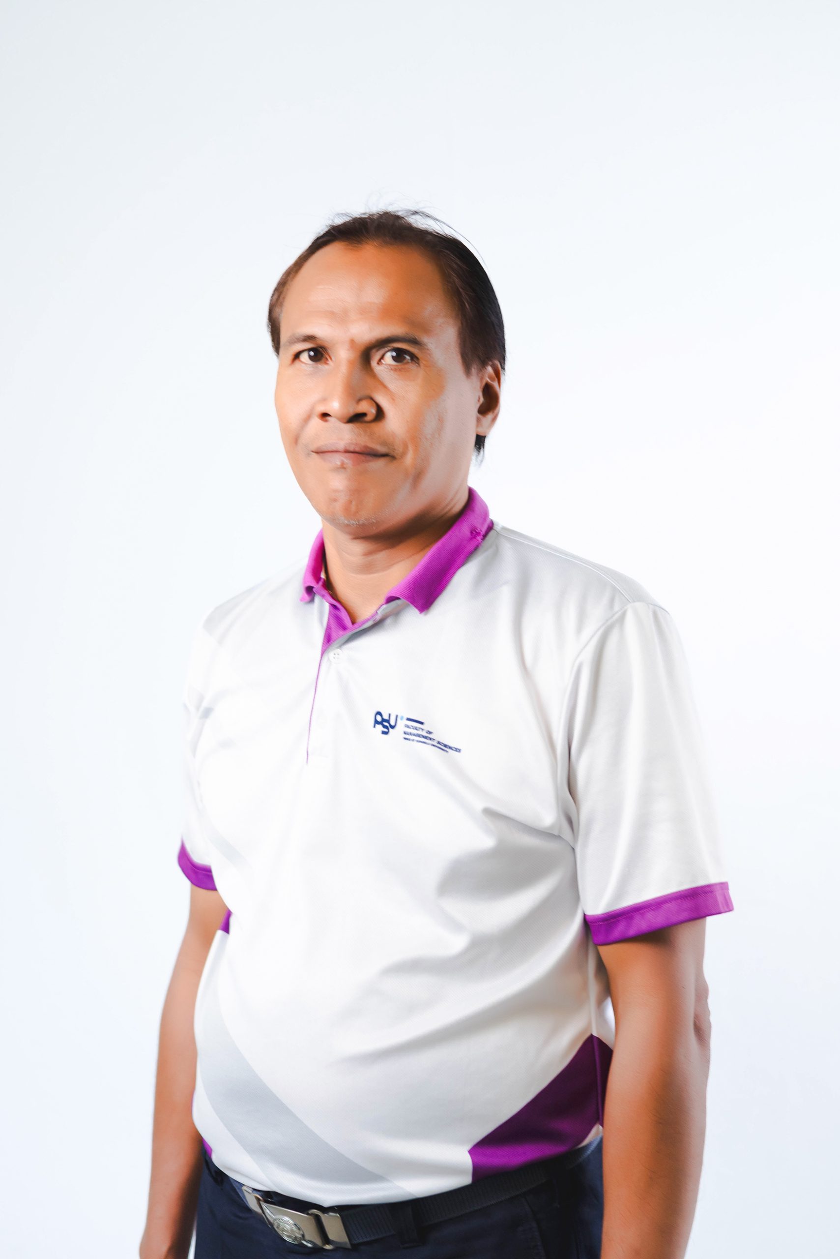 นายสุรศักดิ์ จรรยาเจริญรักษ์